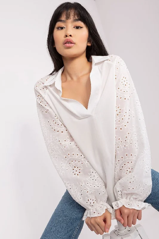 Blouse Lakerta Romantic Lace Blouse