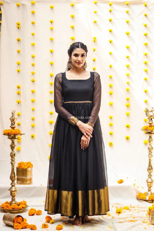 Black Georgette Maxi Dress With Dull Gold Border Elegant Floral Maxi Dress