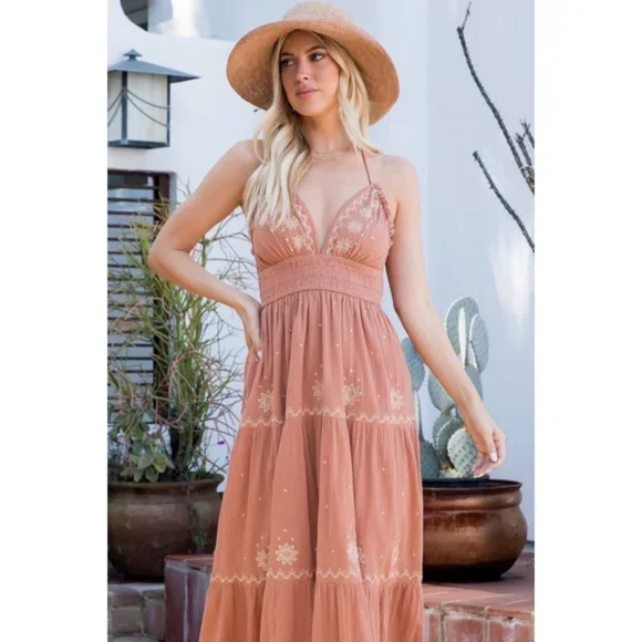 Sandstone Embroidered Floral Smocked Waist Gauze Summer Casual Halter Maxi Dress Elegant Lace-Up Maxi Dress