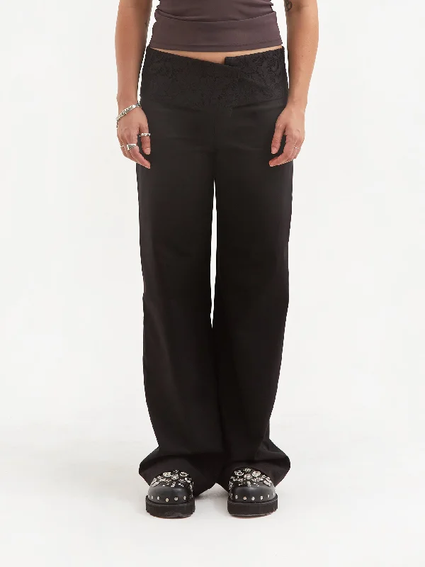 KERNEMILK Ella Pants - Black Casual Skinny Fit Pants