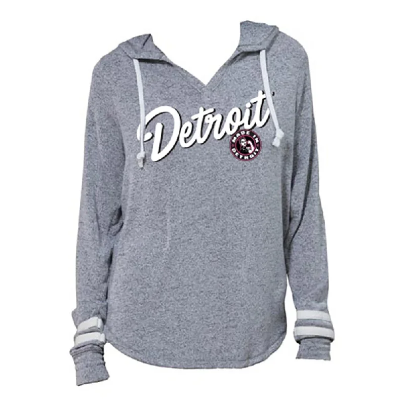 Made in Detroit Rosie Script Womens Hoodie Hoodie with Hem Contrast Bold Stylish