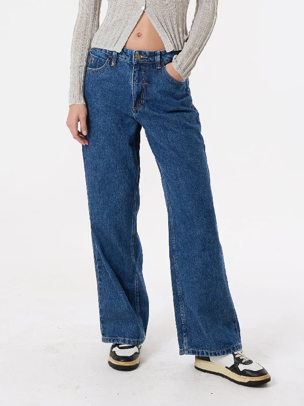 Billie Low Loose Jean - Rinsed Blues Fashionable Slouchy Fit Jeans