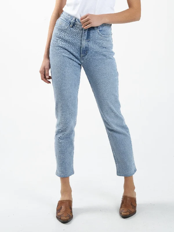 Casey Jean - Endless Blue Fashionable Vintage Wash Jeans